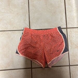 Nike girls fro fit shorts women's large